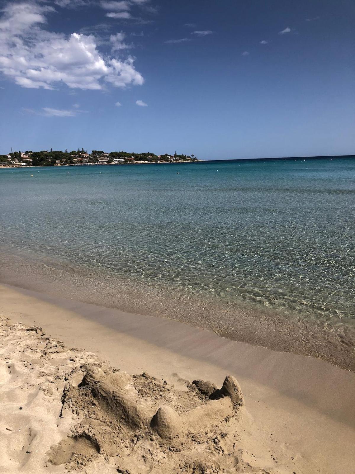 Le Tre Palme Villa Fontane Bianche Buitenkant foto