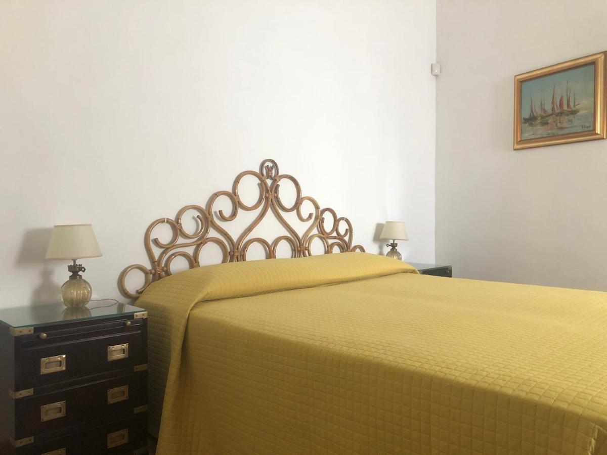 Le Tre Palme Villa Fontane Bianche Buitenkant foto