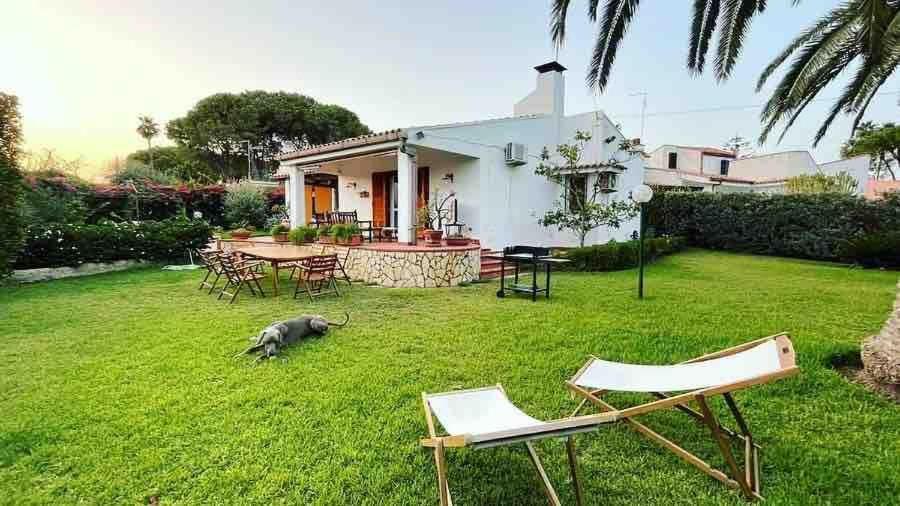 Le Tre Palme Villa Fontane Bianche Buitenkant foto